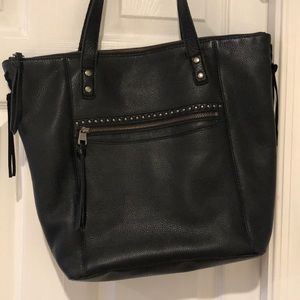 Sak black leather purse